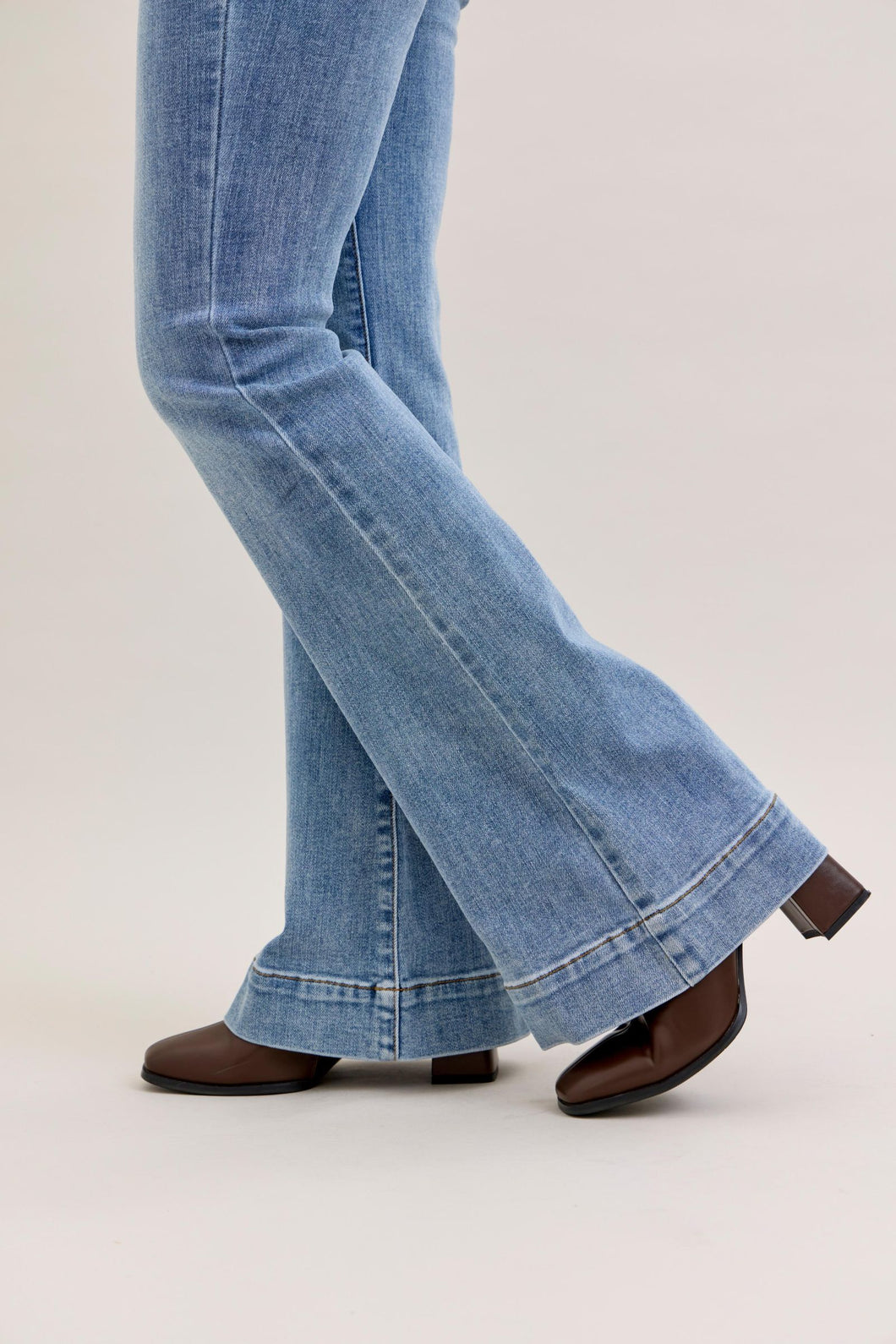 Judy Blue Mid Rise Flare