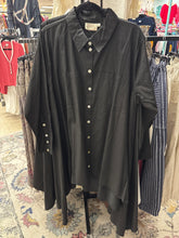 Load image into Gallery viewer, Flare Along Top
