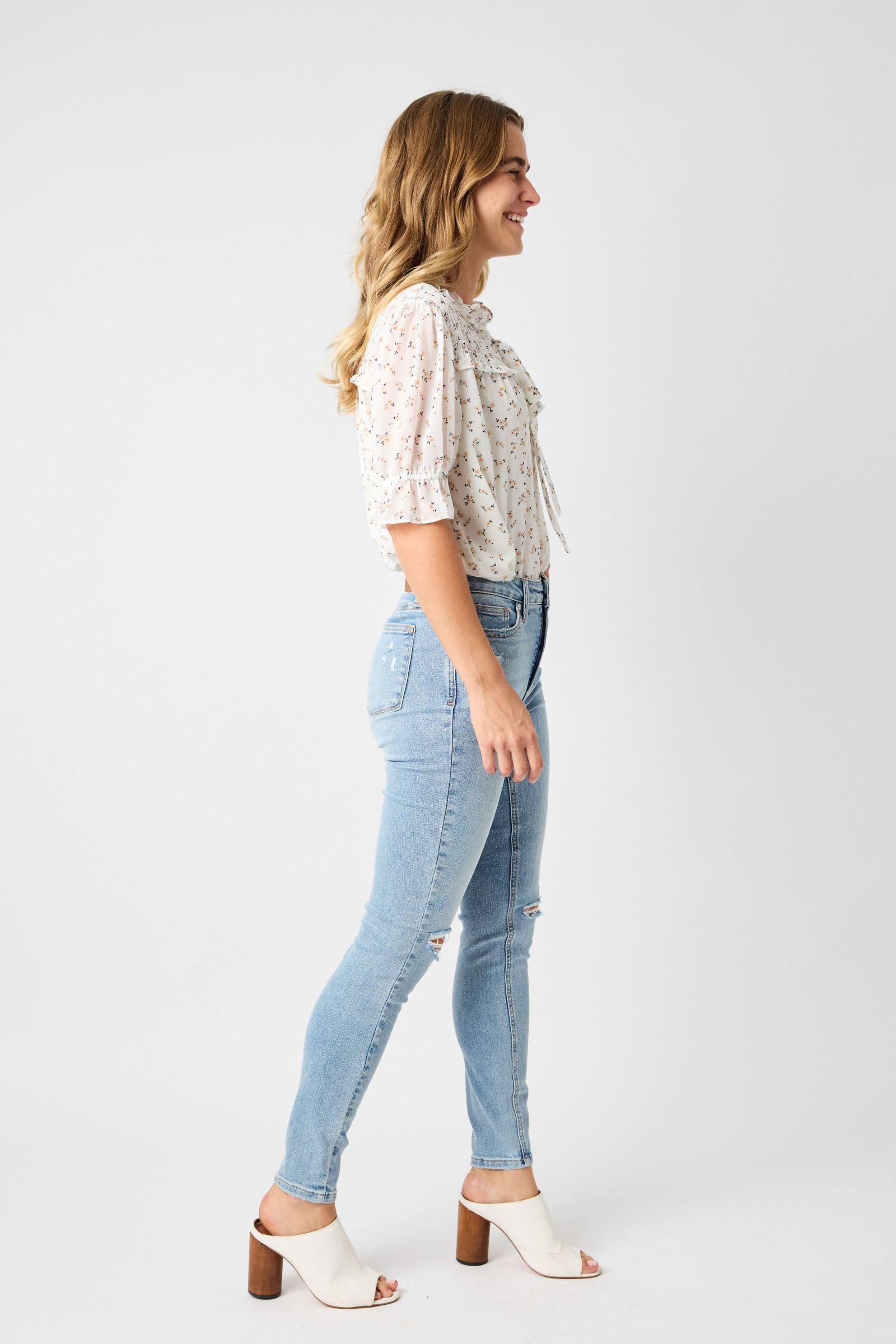 Judy Blue Mid Rise Tummy Control Destroy Skinny *FINAL SALE*