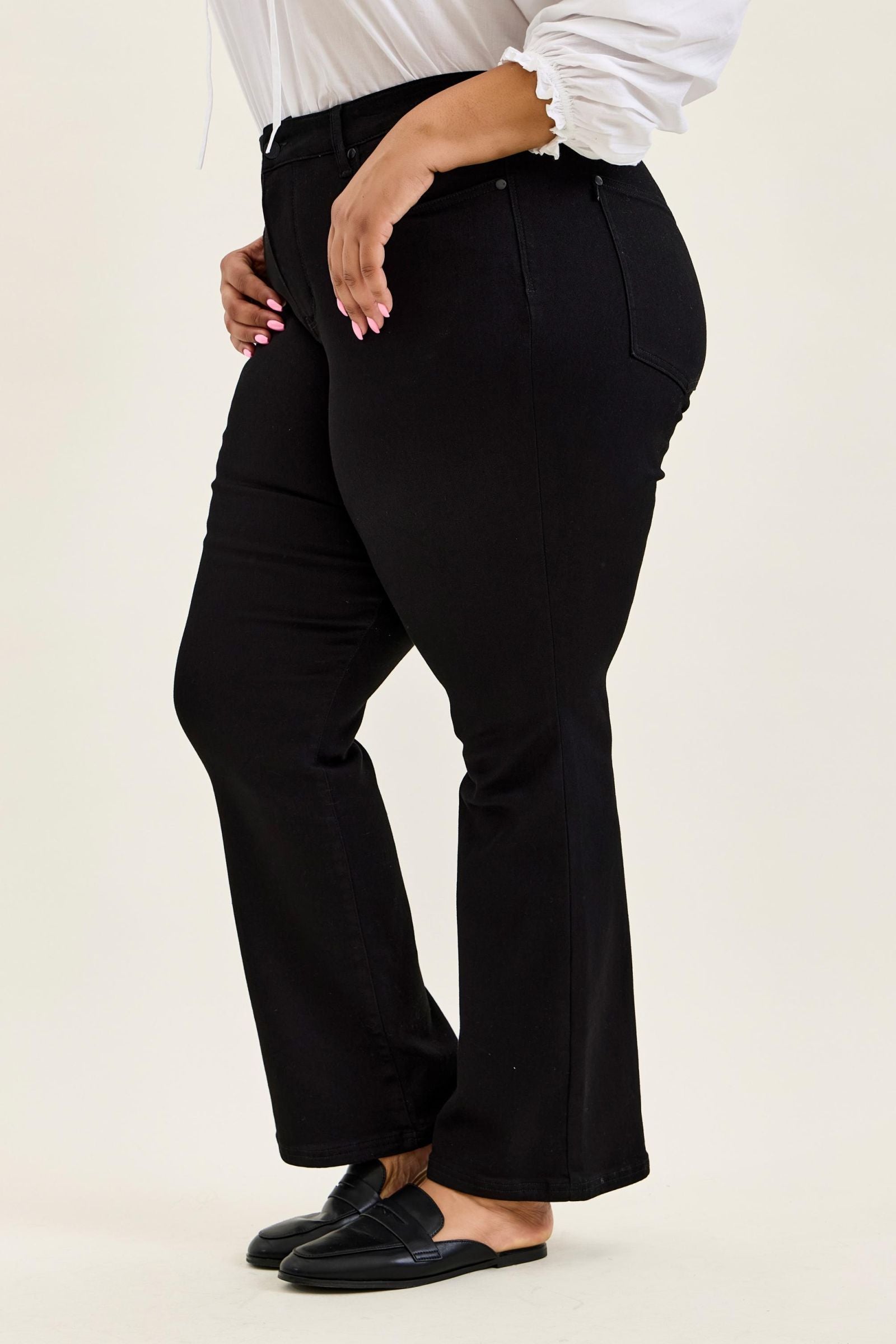 Judy Blue HW T.C. Bootcut Jean