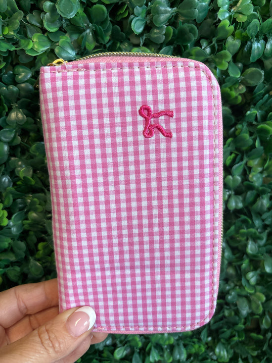 Gingham Glam Beauty Kit