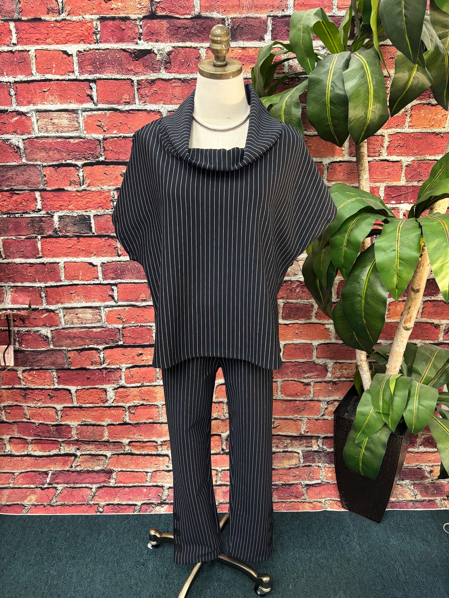 City Chic Pinstripe Set