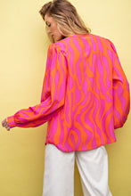 Load image into Gallery viewer, Wavy Long Sleeve Top
