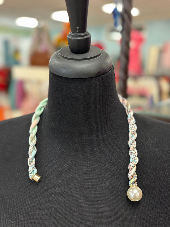 Twisted Scarf Necklace W/Magnetic Pearl