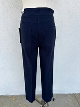 Load image into Gallery viewer, Pull On Crop Pant
