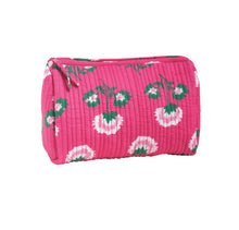 Load image into Gallery viewer, Quilted Print Case
