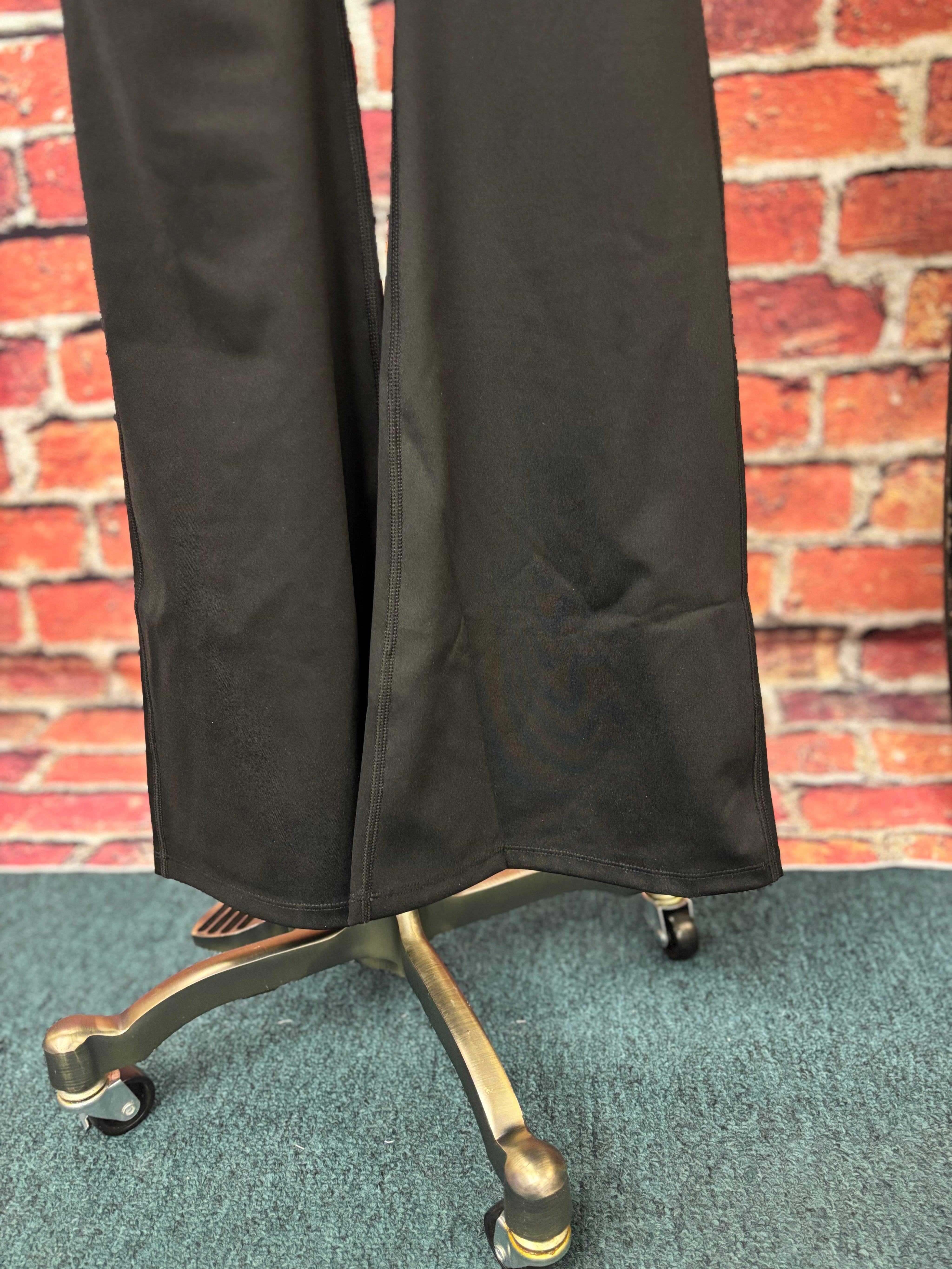 Scallop Edge Sculpt Leggings