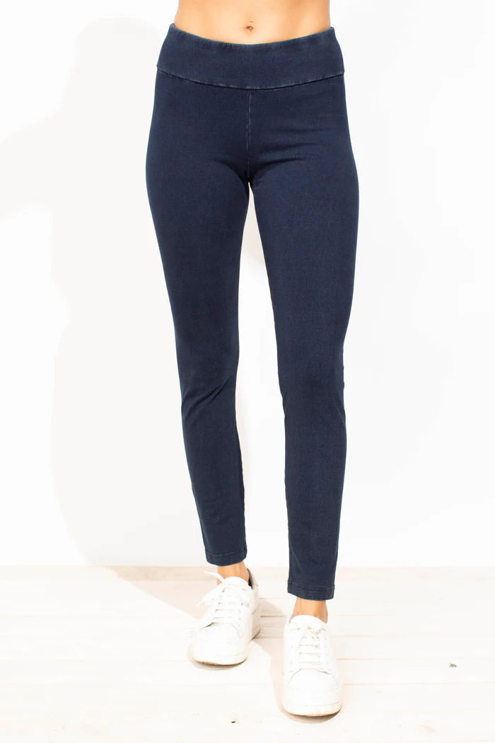 Stonewash Knit Slim Jegging