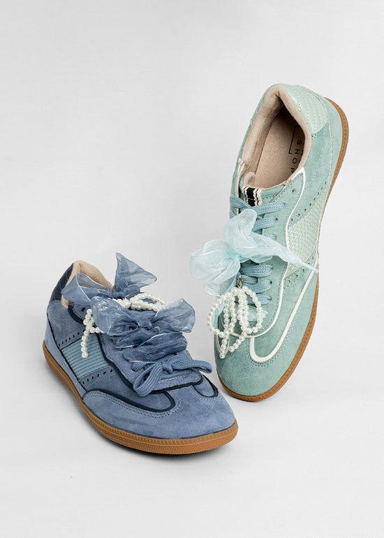 Sophie Sneakers