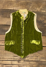 Load image into Gallery viewer, Mesmerized Velvet Vest
