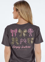 Load image into Gallery viewer, Camo and Bows Tee

