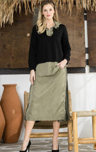 Load image into Gallery viewer, Jelanie Skirt *FINAL SALE *
