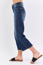 Load image into Gallery viewer, Judy Blue Mid Rise Tummy Control Crop Wide
