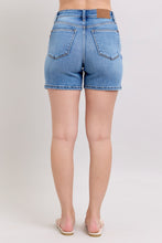 Load image into Gallery viewer, Judy Blue MD 2 Button Mid Length Dad Shorts
