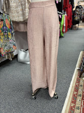 Load image into Gallery viewer, Crinkle Wide Leg Pant
