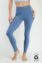 Load image into Gallery viewer, Butter Soft Leggings
