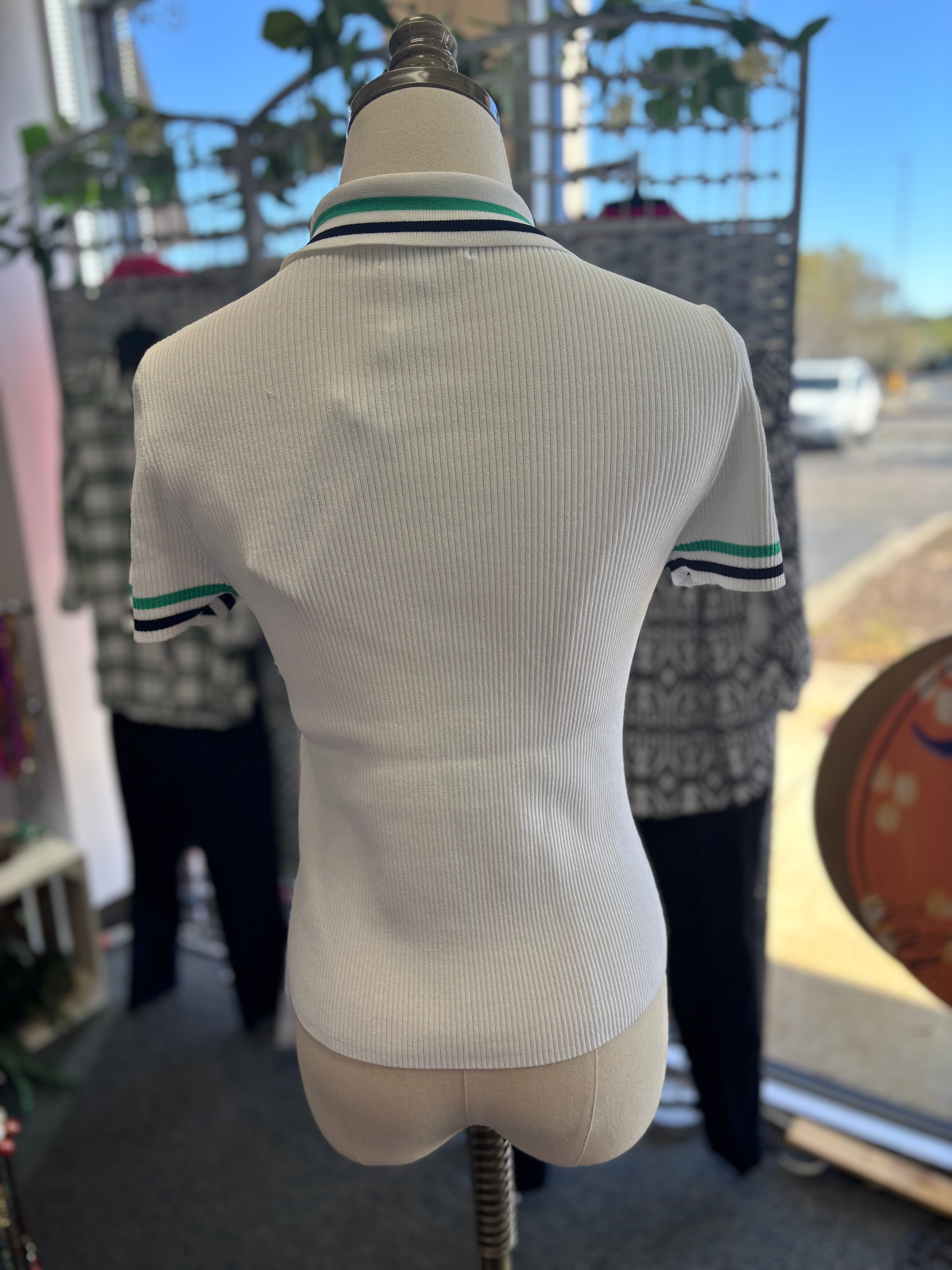Tipping Johnny Short Sleeve Pullover
