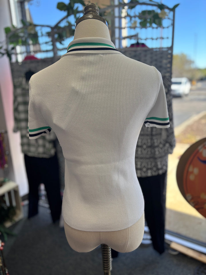 Tipping Johnny Short Sleeve Pullover