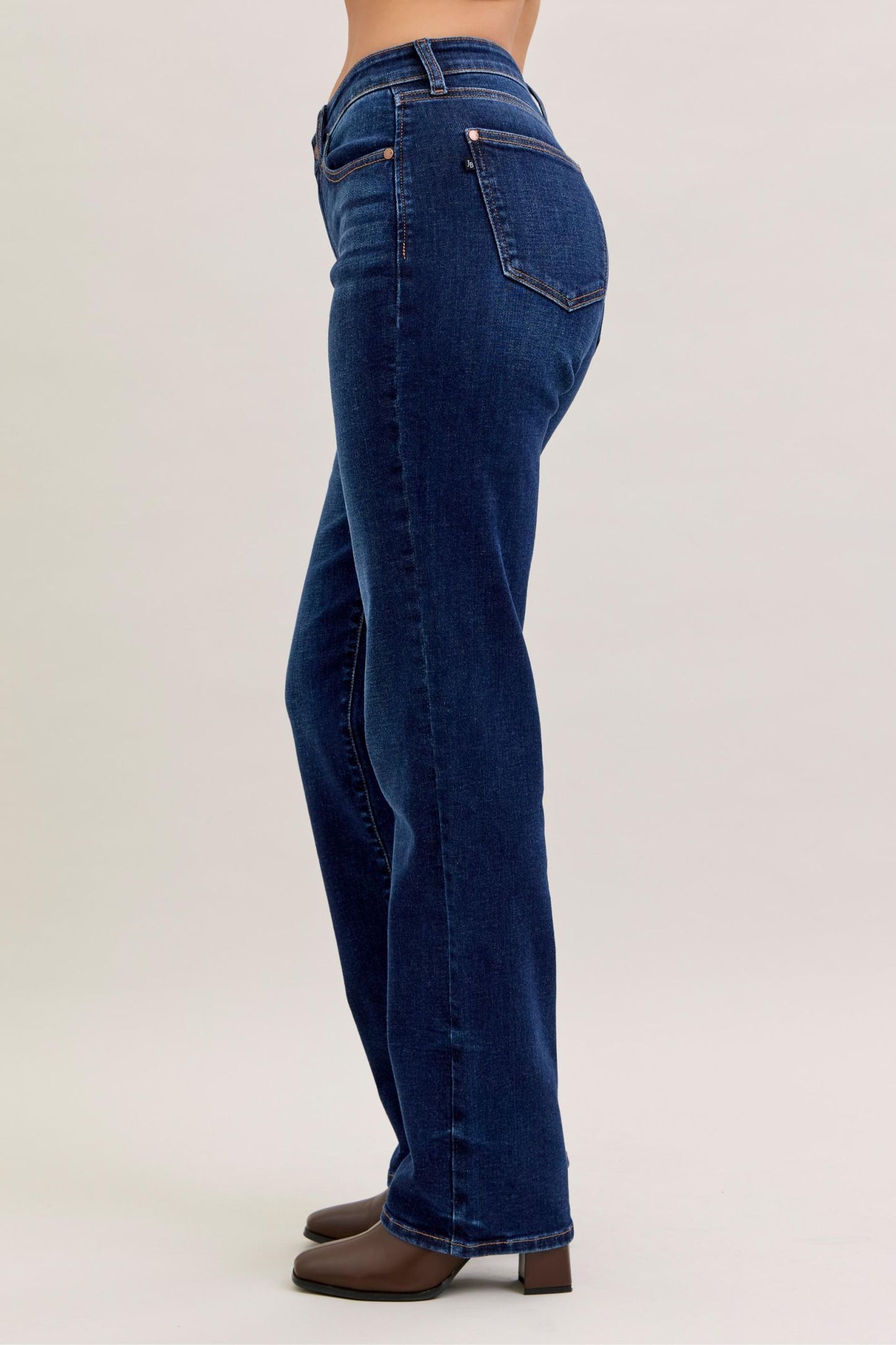 Judy Blue Mid Rise Straight