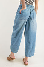 Load image into Gallery viewer, Hear Me Out Pant
