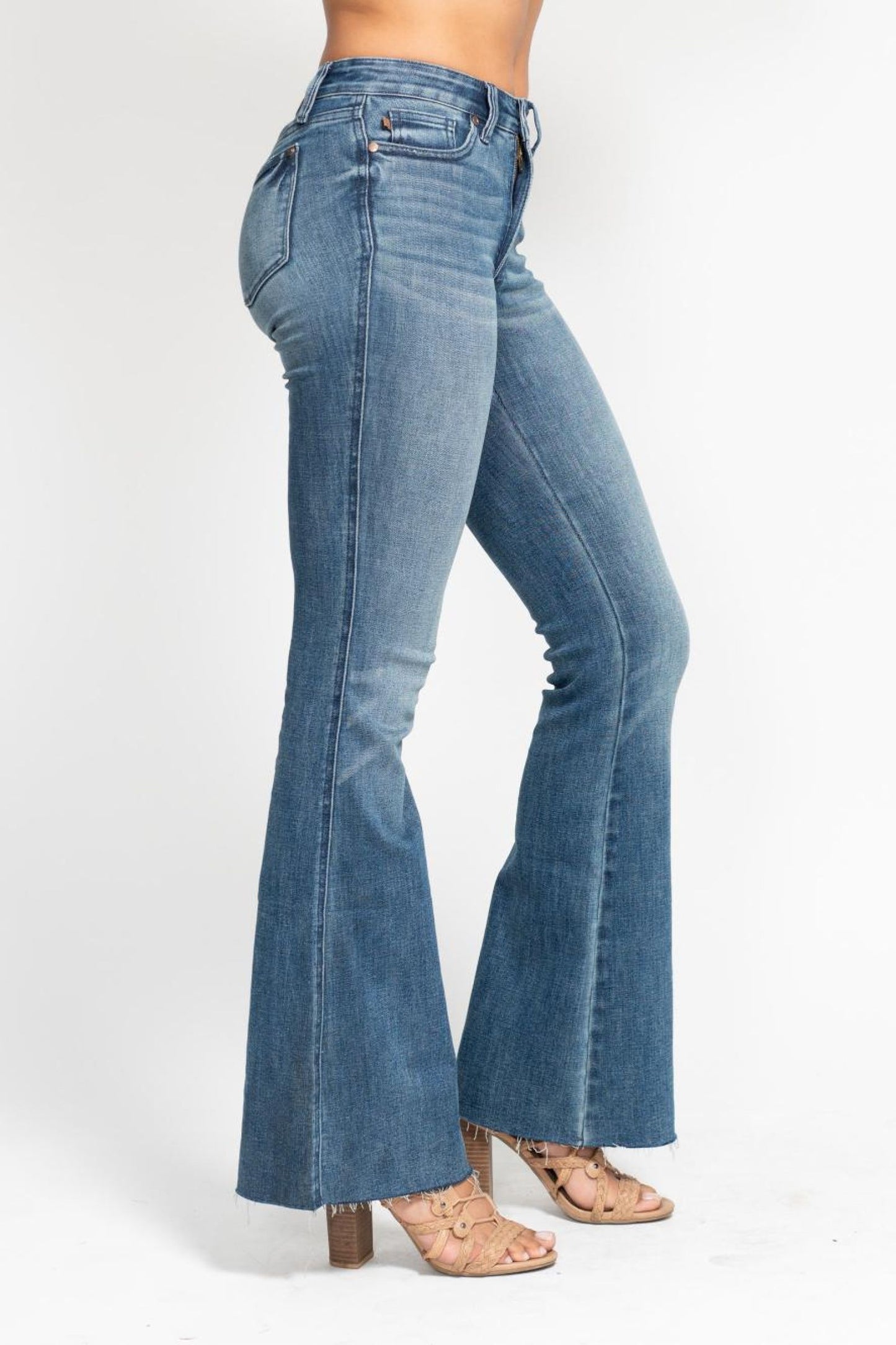 Judy Blue Tummy Control Flare * FINAL SALE*