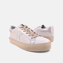 Load image into Gallery viewer, Shu Shop Reba Sneaker *FINAL SALE*
