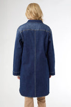 Load image into Gallery viewer, Bambu Soft Button Front Long Shacket
