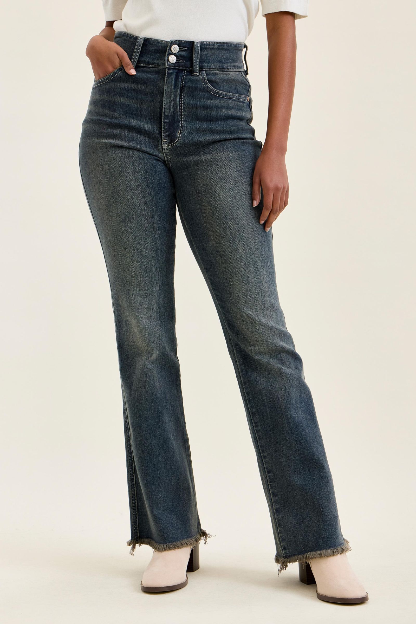 Judy Blue HW Daisy Bootcut