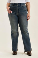 Load image into Gallery viewer, Judy Blue HW Daisy Bootcut
