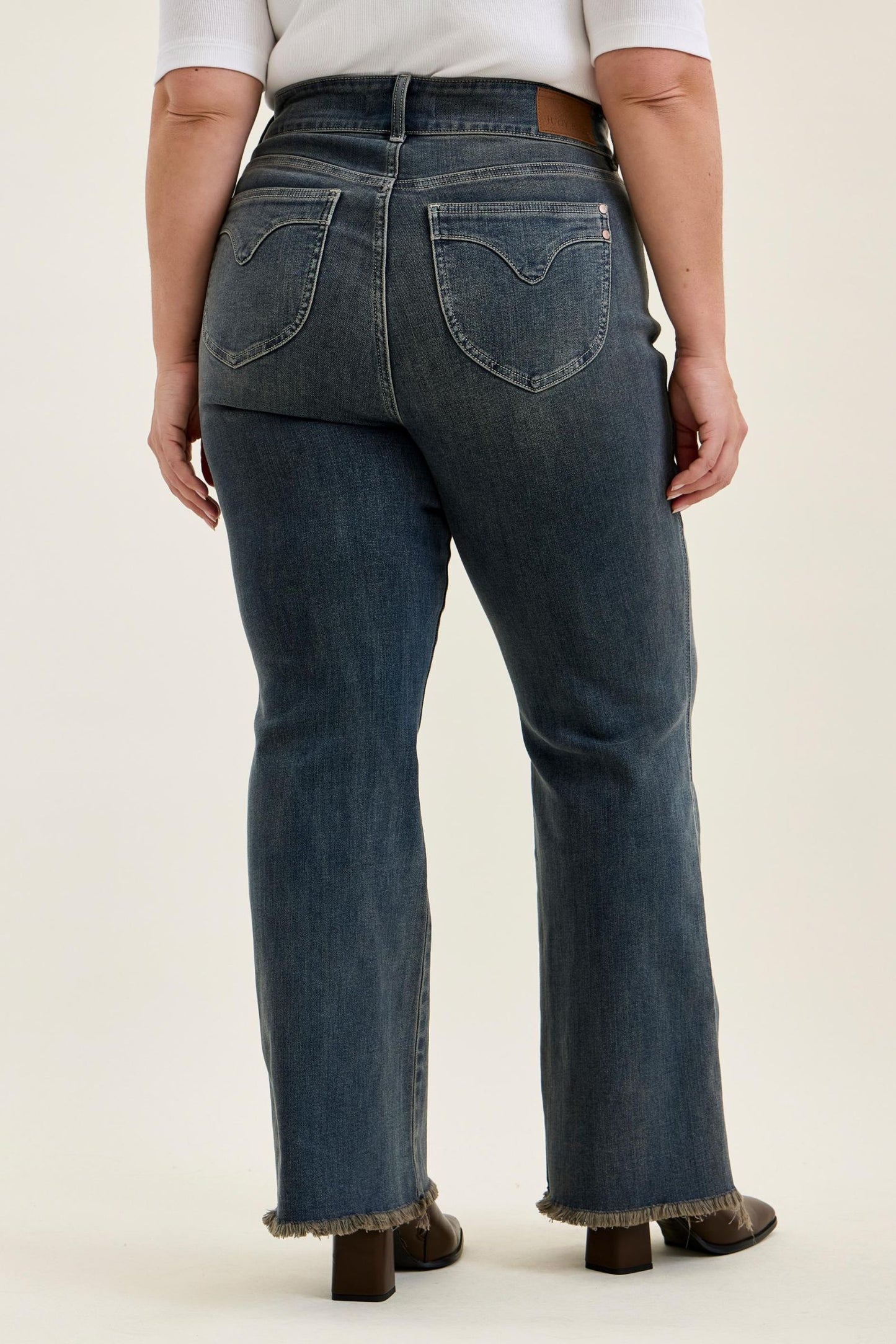 Judy Blue HW Daisy Bootcut