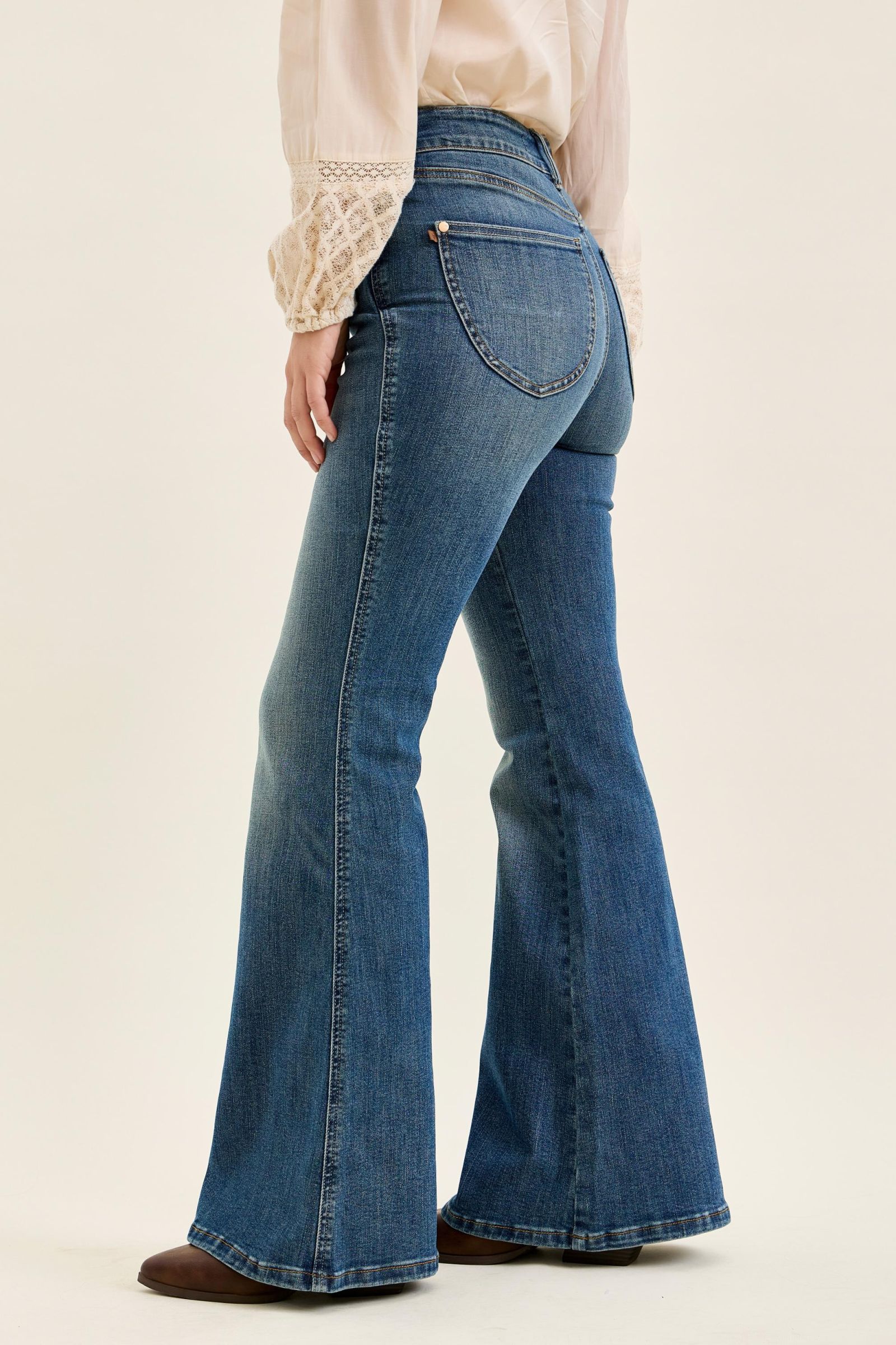 Judy Blue HW Jaqueline Flare
