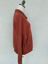 Load image into Gallery viewer, Modal Zip Up Pullover
