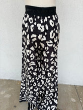Load image into Gallery viewer, Melly Trouser
