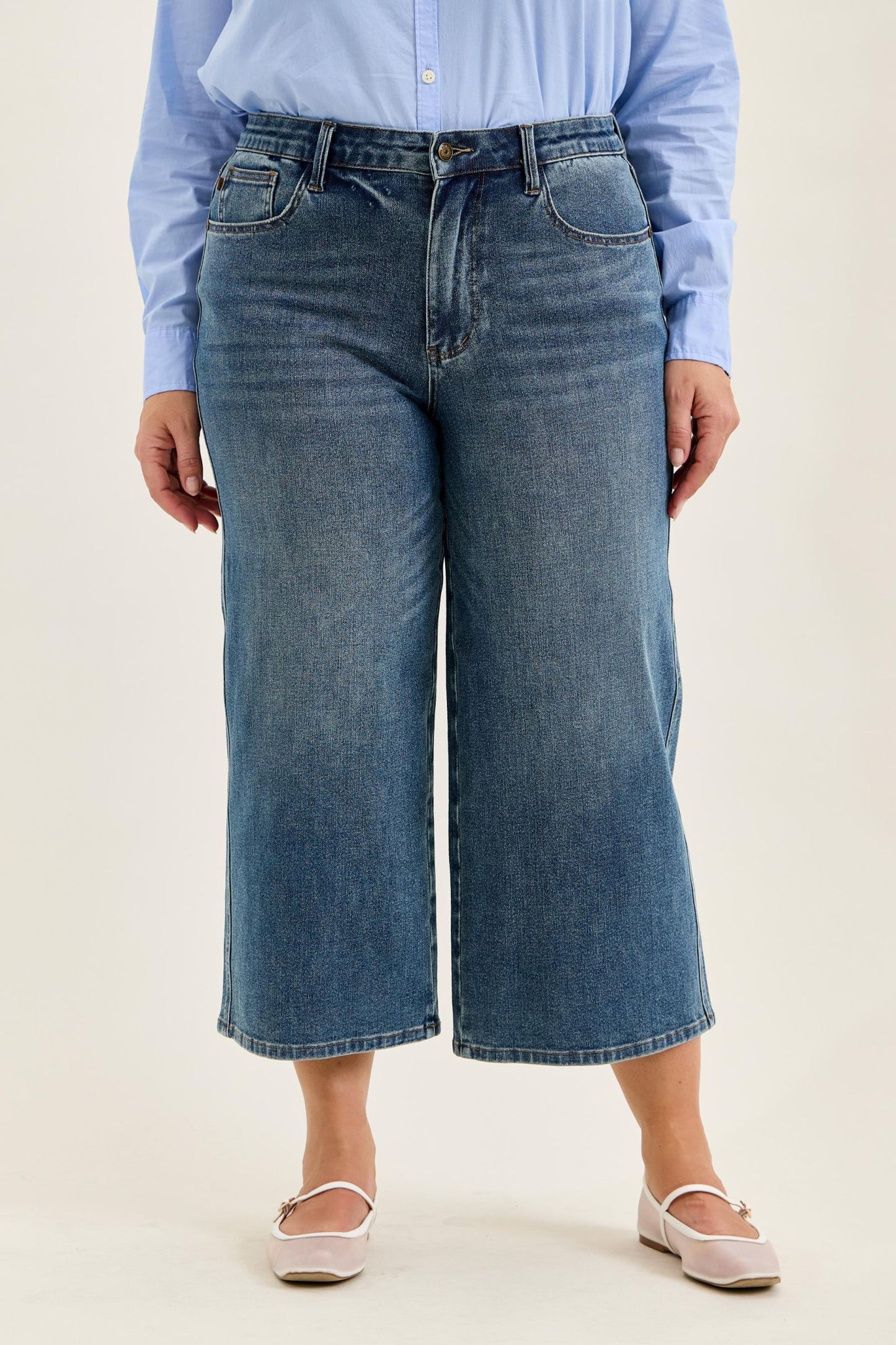 Judy Blue HW Dottie Wide Crop MD Quarry Fade