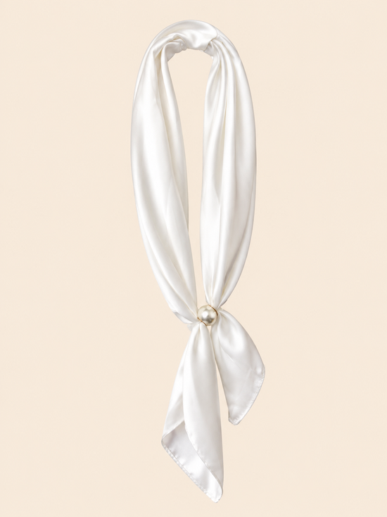 Scarf With Magnetic Pearl