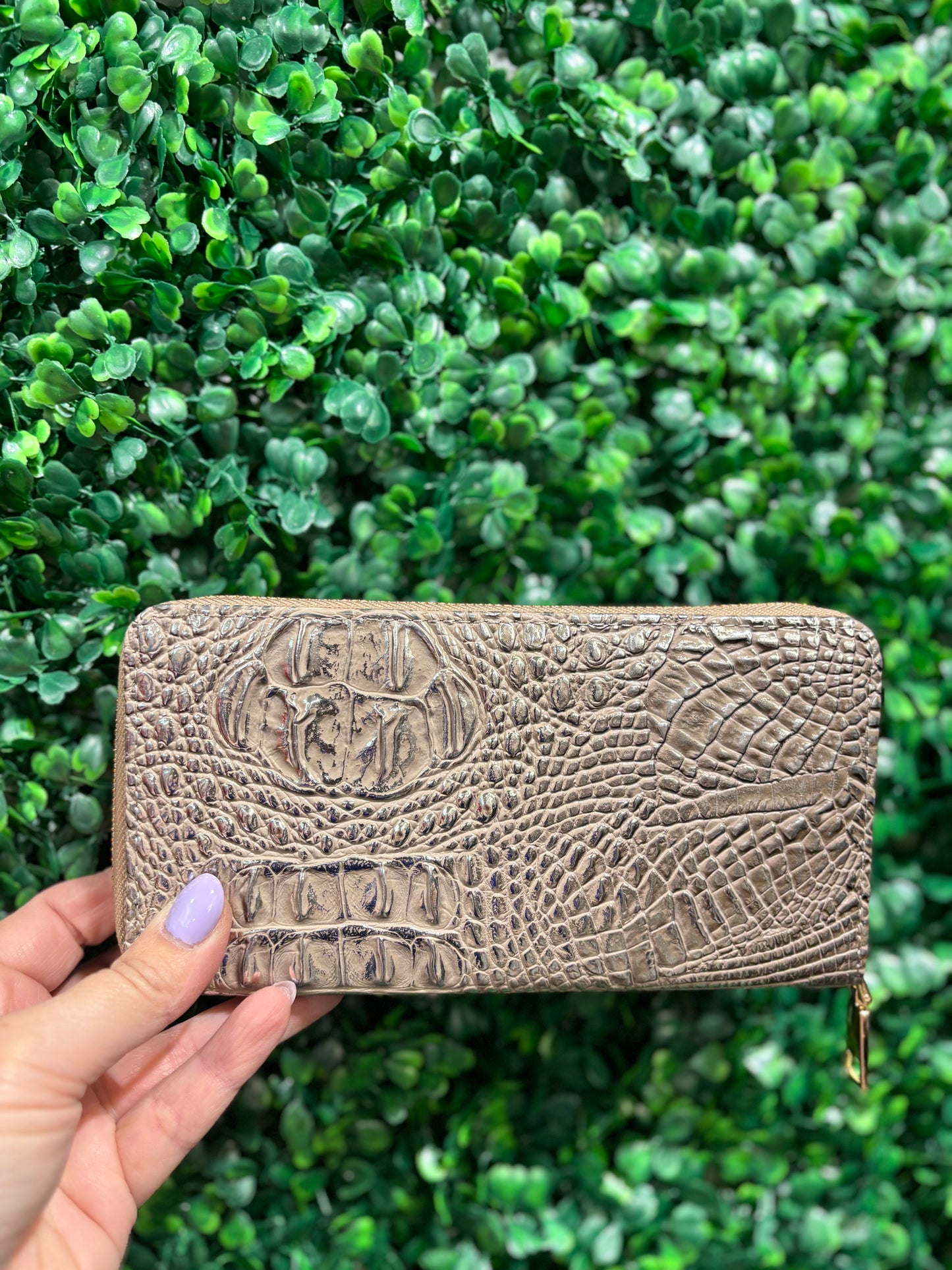 Tote In Style Handbag Wallet Collection