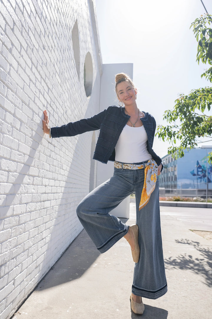 Super Stride Wide Leg With Shadow Cuff