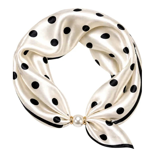 Short Scarf with Magnetic Pearl