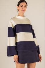 Load image into Gallery viewer, A Little Bit Top
