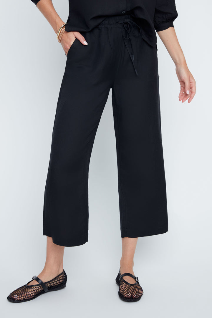 Blush Breeze Linen Cropped Pants