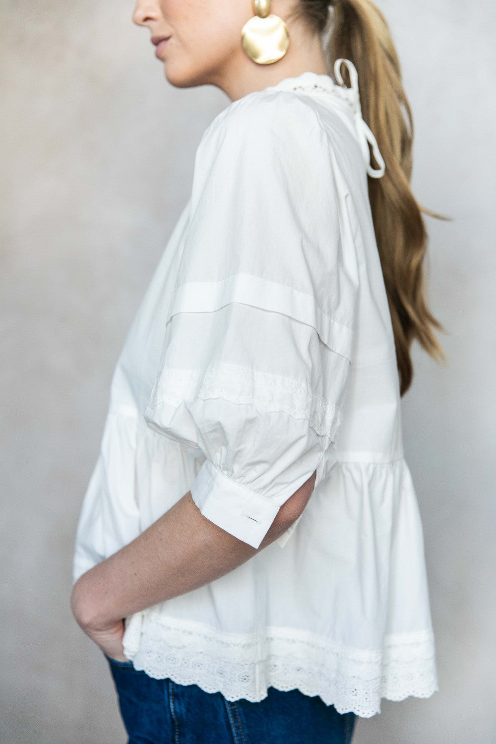 Eyelet Balloon Sleeve Blouse