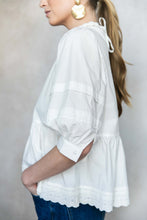 Load image into Gallery viewer, Eyelet Balloon Sleeve Blouse
