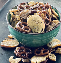 Load image into Gallery viewer, Buttermilk Ranch Cracker Seasoning
