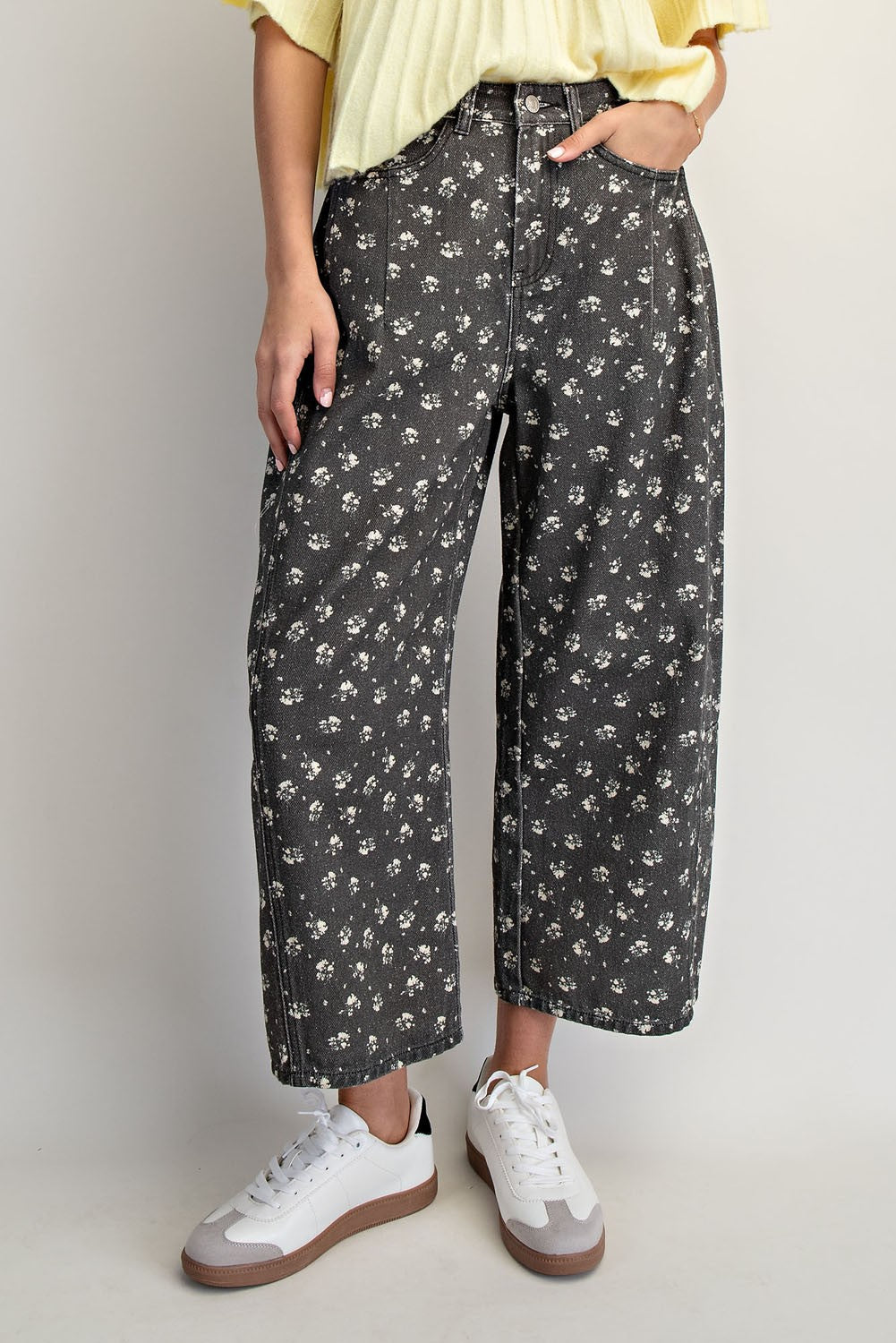 Floral Barrel Jeans