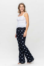 Load image into Gallery viewer, Judy Blue High Waist Star Flare
