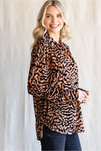 Load image into Gallery viewer, Velvet Wildcat Top *FINAL SALE*
