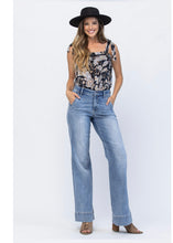 Load image into Gallery viewer, Judy Blue Mid Rise Wide Hem Wide Leg
