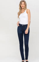 Load image into Gallery viewer, Mid Rise Dark Wash Full Length Skinny
