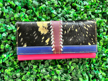 Load image into Gallery viewer, Vivi Stitched Leather Wallet
