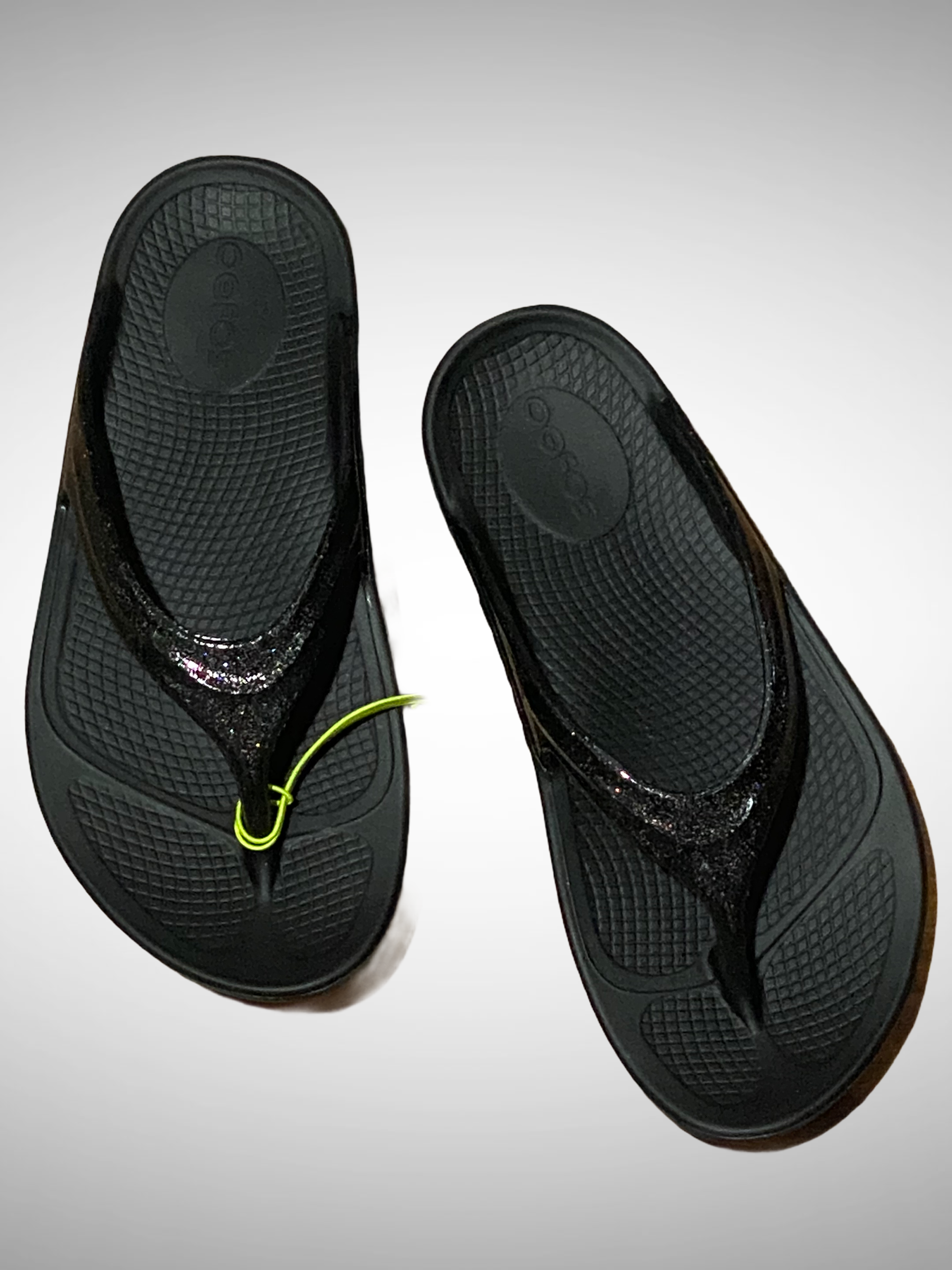 OOFOS Oolala Limited Flip Flops